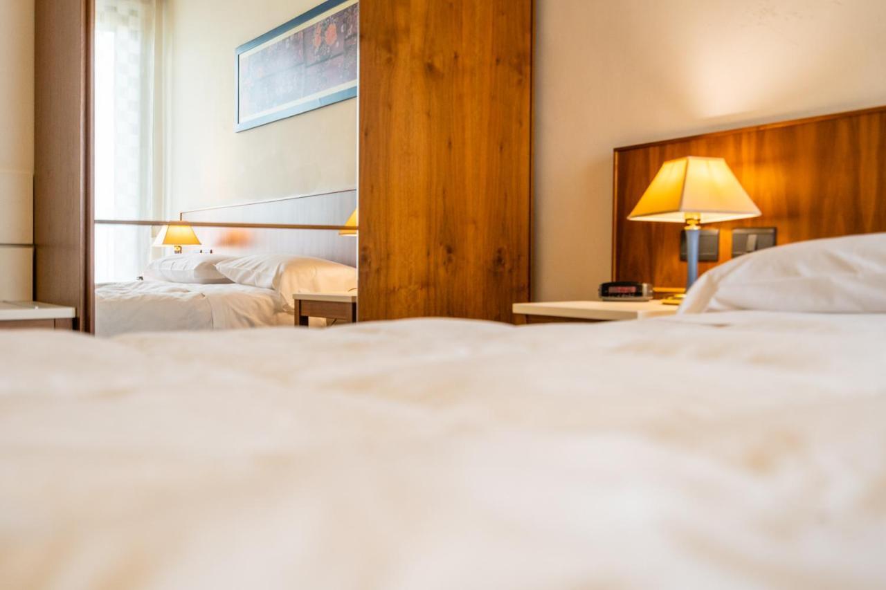 Europa Palace Hotel Messina Kültér fotó